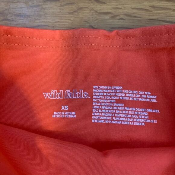 Wild Fable XS orange bike shorts - Picture 2 of 3